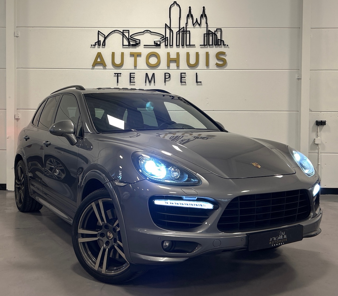 Porsche Cayenne - 4.8 Turbo Nap Pano Stoelverw Cruise Climate Luchtv Leder Memory Vol - AutoWereld.nl
