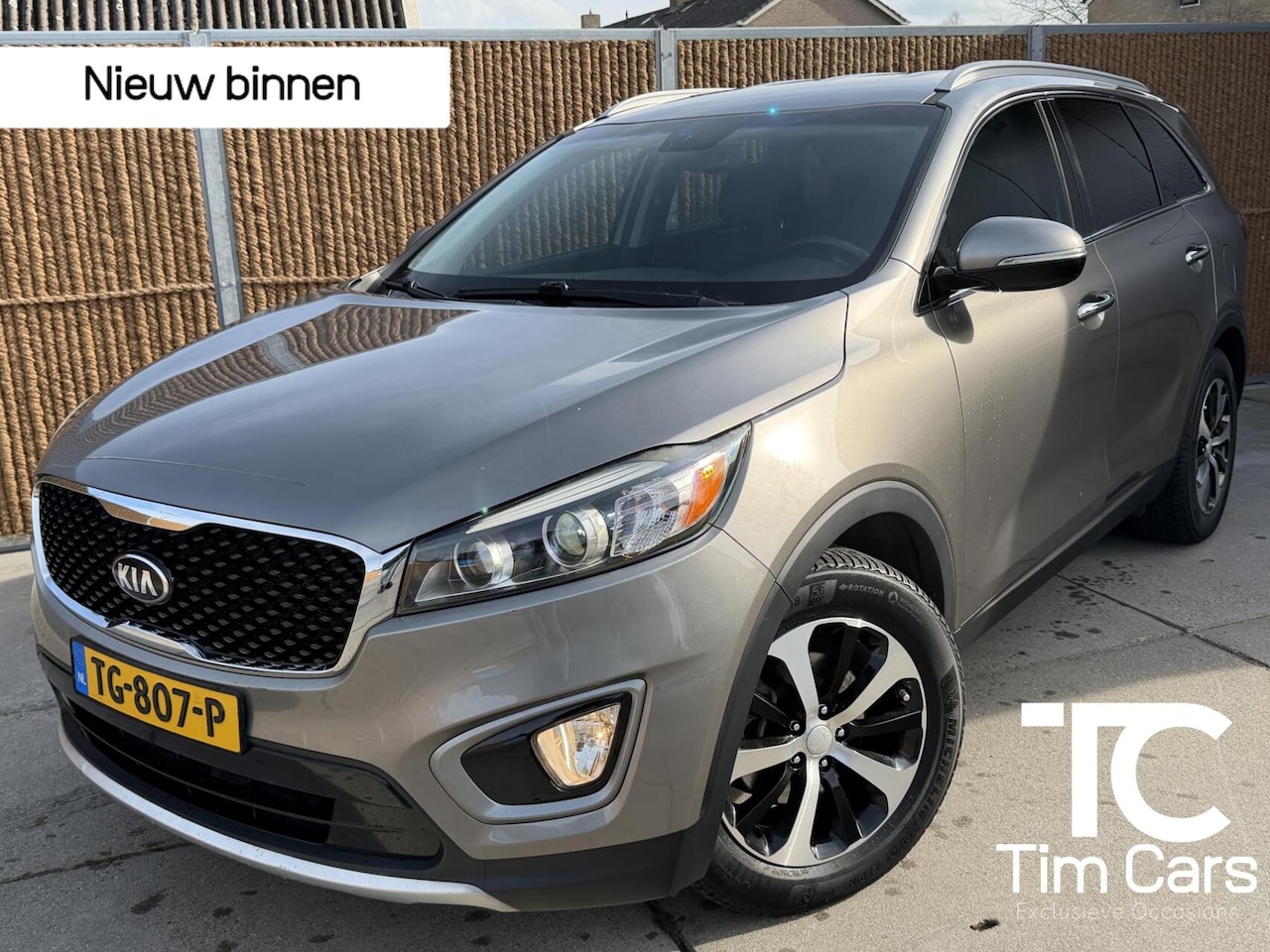 Kia Sorento - EX V6 3.3 Automaat 290pk 7-persoons | Trekhaak | 2300kg trekgewicht | Leren bekleding | St - AutoWereld.nl