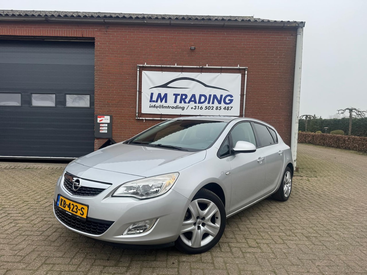 Opel Astra - 1.6 Sport AUTOMAAT STUURVERWARMING PDC 2 SLEUTELS + BOEKJES! - AutoWereld.nl