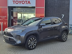 Toyota Yaris Cross - 1.5 Hybrid 115 First Edition APPLE/ANDROID STOEL/STUURVERWARMING NAVI AD-CRUISE PRIVACY-GL