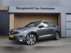 Volkswagen T-Roc - 1.5 TSI 150pk R-Line & Sport Pano.dak Virtual 19inch Suzuka LED Adaptive Cruise *NL auto*