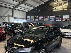 SEAT Ibiza - 1.4 Style itech Navi, stoelverwarming, half leer, cruise,