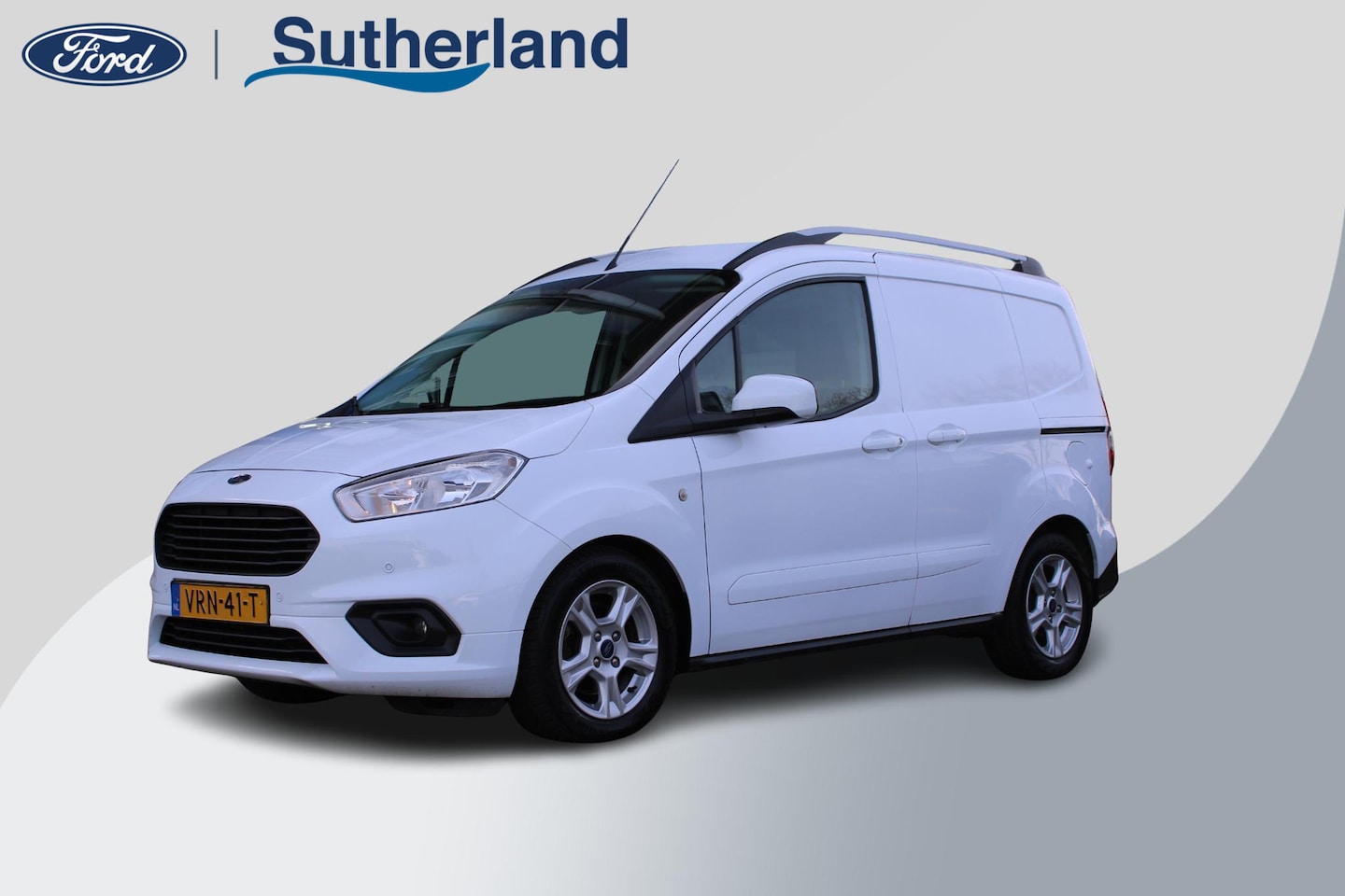 Ford Transit Courier - 1.5 TDCI Limited | Trekhaak | Camera | Stoelverwarming | Scherm | Lichtmetalen velgen - AutoWereld.nl