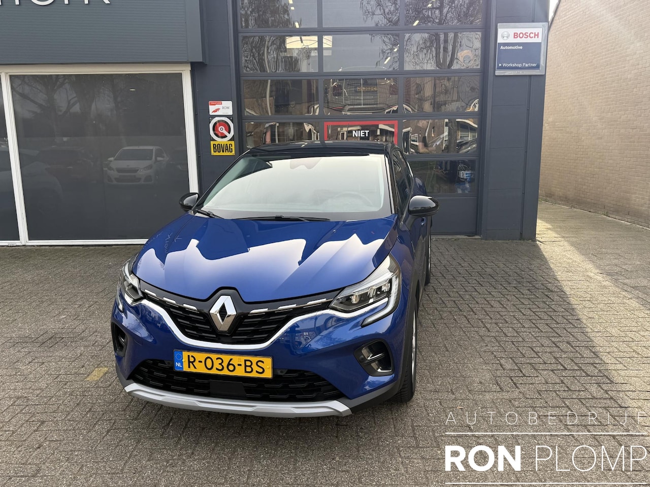 Renault Captur - 1.0 TCe 90 Intens / Airco clima/ Applecarplay/ Cruise/ Camera/ LED/ PDC/ LMV - AutoWereld.nl