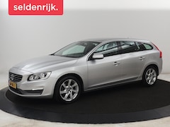 Volvo V60 - 1.6 T3 Momentum | Automaat | Trekhaak | Camera | Navigatie | Climate control | Parkeerhulp