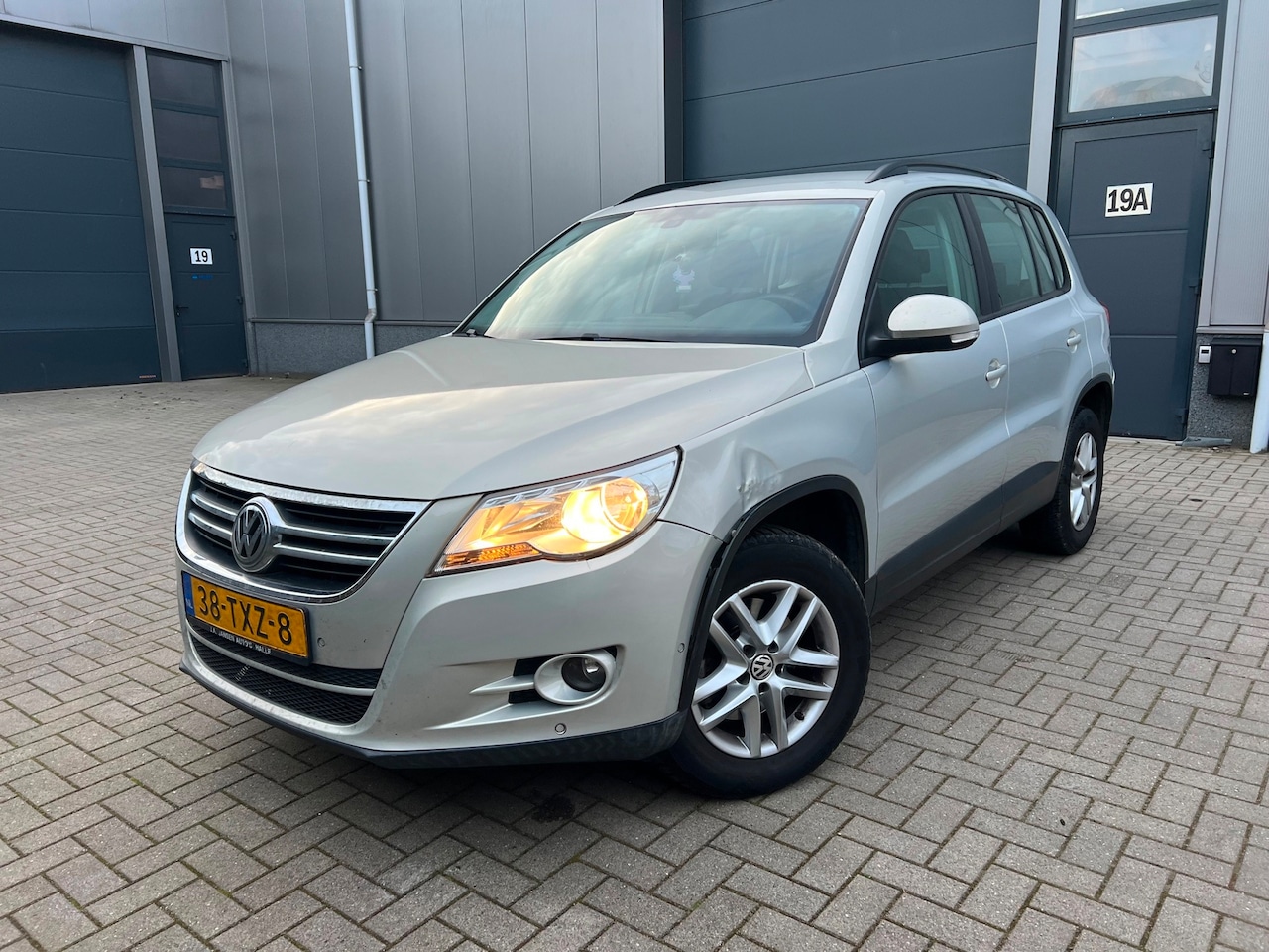 Volkswagen Tiguan - 2.0 TSI Comfort&Design 4Motion - AutoWereld.nl