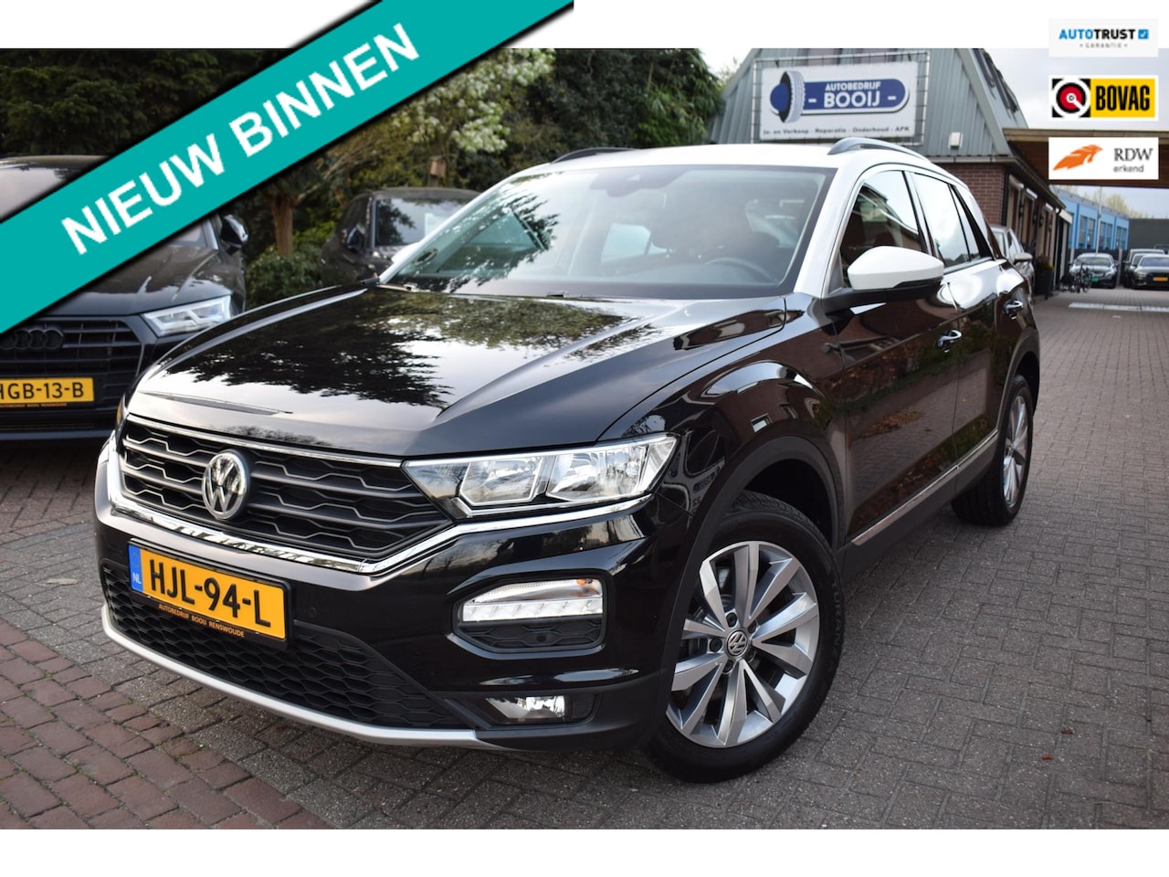 Volkswagen T-Roc - 1.5 TSI Sport 150 PK ADAP CRUISE/CARPLAY/CAMERA/AIRCO-ECC/PDC V+A/TREKH/6 BAK/LMW 17 INCH/ - AutoWereld.nl