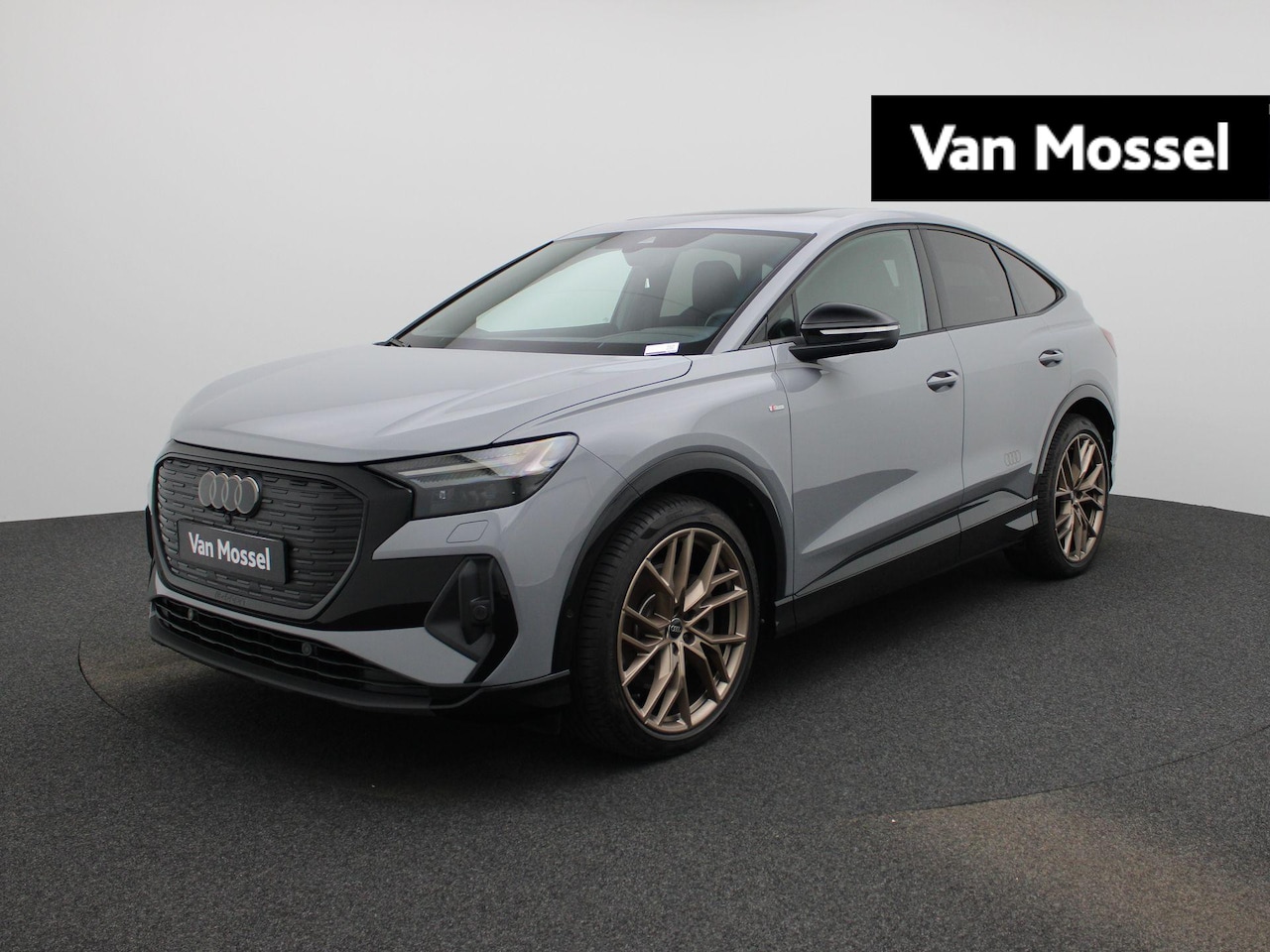 Audi Q4 Sportback e-tron - 45 S Edition 82 kWh | S-line | Automaat | SoH 100% | Navigatie | Camera | Smartphone inter - AutoWereld.nl