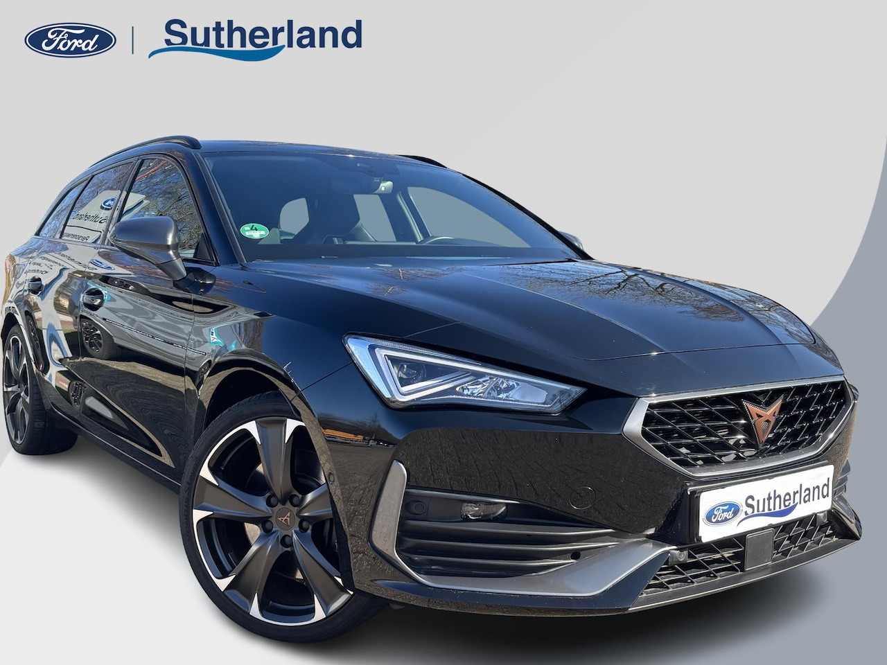 CUPRA Leon Sportstourer - 1.4 e-Hybrid VZ Business | SCI | 245pk | PHEV | Stoelverwarming | Camera | Adaptive cruise - AutoWereld.nl