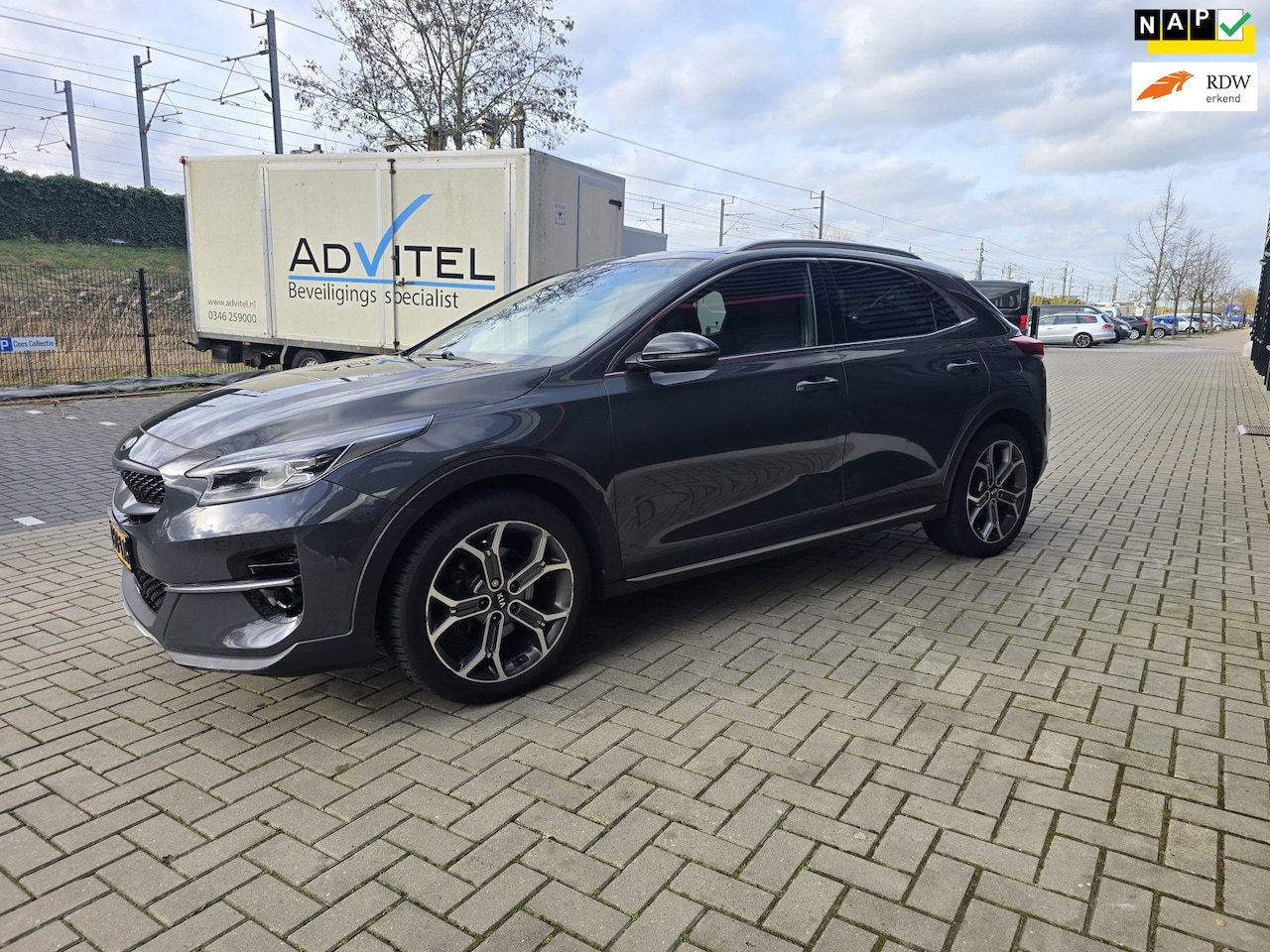 Kia XCeed - 1.0 T-GDi DynamicPlusLine | PANO| XENON | LED |CARPLAY | BOM VOL! - AutoWereld.nl