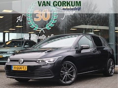 Volkswagen Golf - 1.5 TSI Life Business Navi / LED /Camera / Trekh / Climate BTW auto