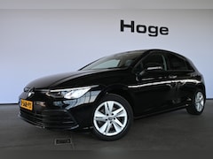 Volkswagen Golf - 1.5 TSI Life Business Clima Navigatie Carplay Virtual Stoel/Stuurverwarming Rijklaarprijs