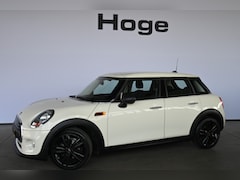 MINI One - 1.5 First Airco Navigatie Lichtmetaal 100% Onderhouden Inruil Mogelijk