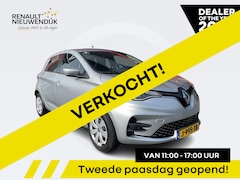 Renault Zoe - R135 Intens Business 52 kWh / STOEL + STUURVERWARMING / ACHTERUITRIJCAMERA / PARKEERSENSOR