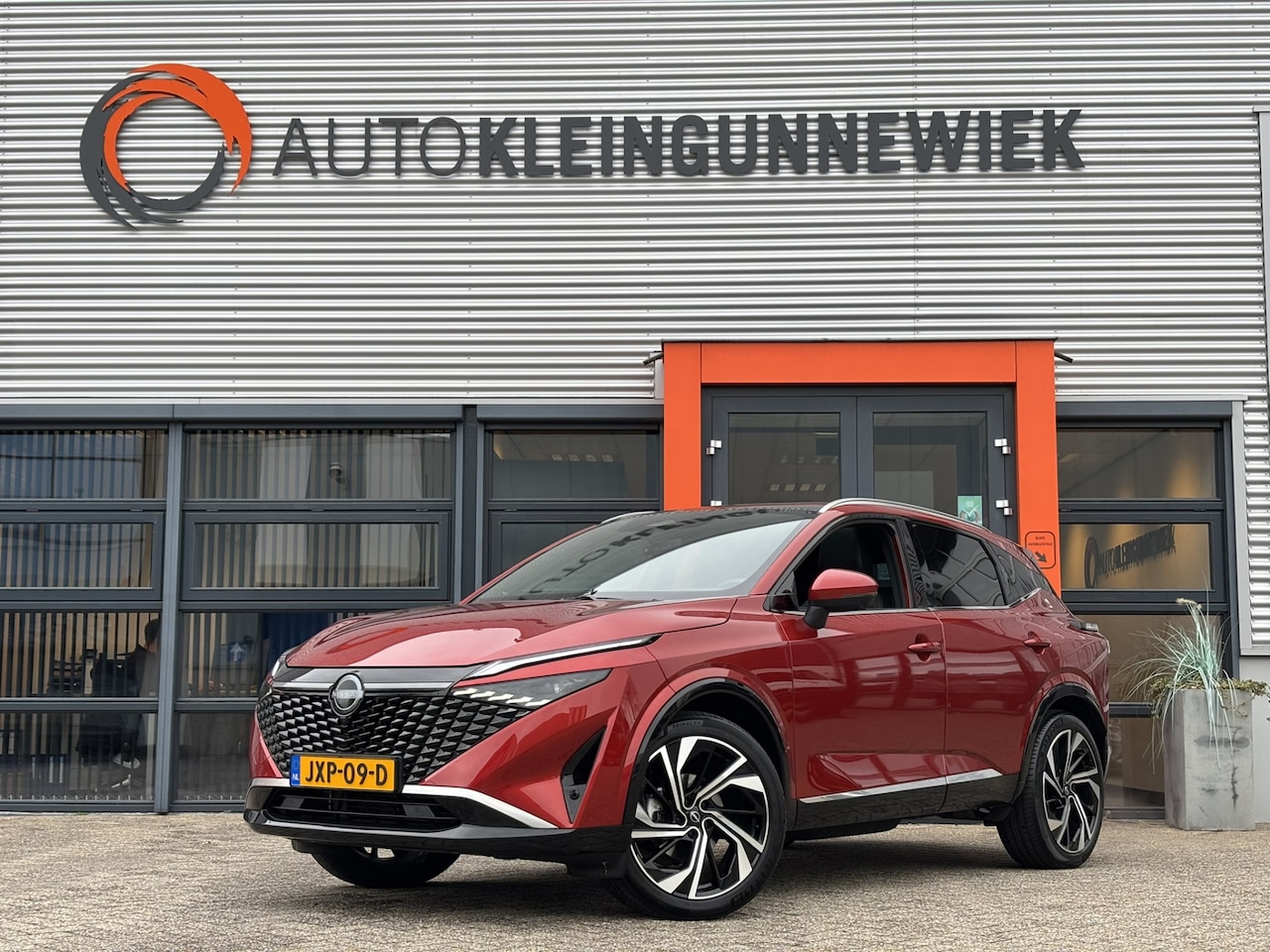Nissan Qashqai - 1.3 MHEV Xtronic Tekna Plus / Head-Up Display / Google Maps Navi / MassageStoelen / - AutoWereld.nl