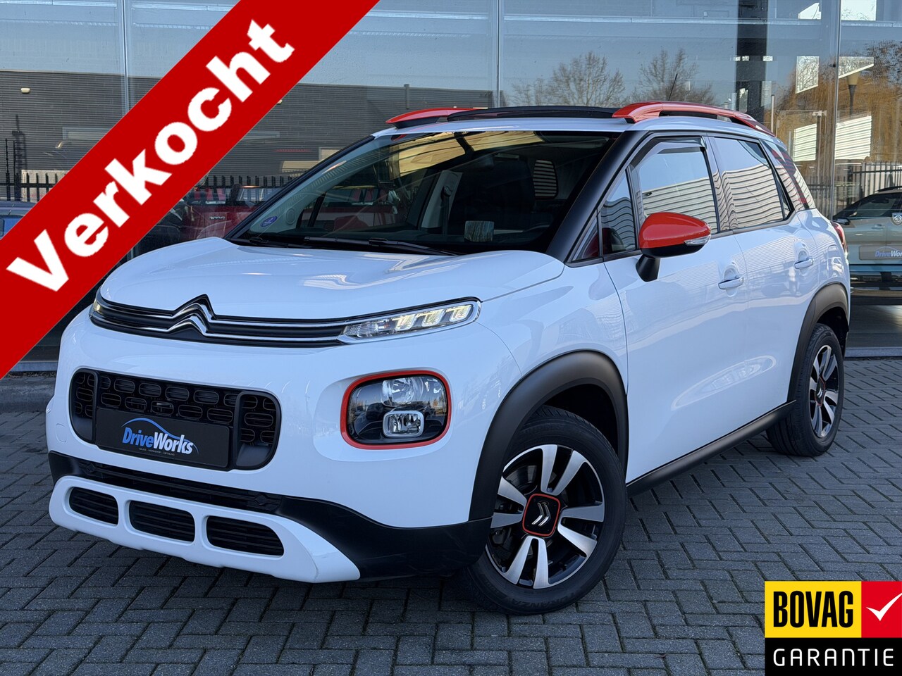 Citroën C3 Aircross - 1.2 PureTech Shine | Pano | Head-up | Premium Sound | Weinig km | 1. Eigenaar | Carplay | - AutoWereld.nl