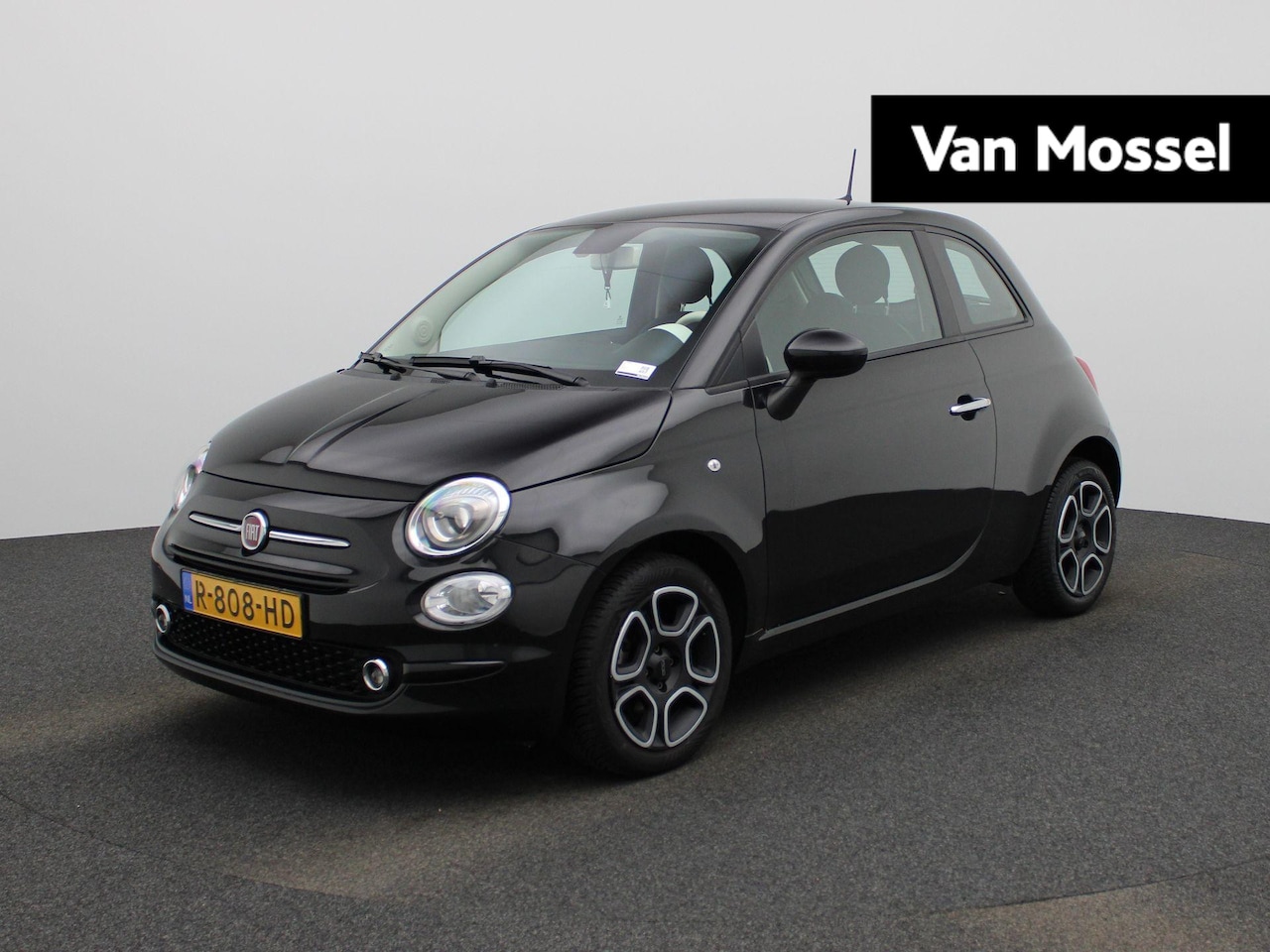 Fiat 500 - 1.0 Hybrid Club | APPLE CARPLAY | CRUISE CONTROL | AIRCO | MULTIFUNCTIONEEL STUURWIEL | - AutoWereld.nl