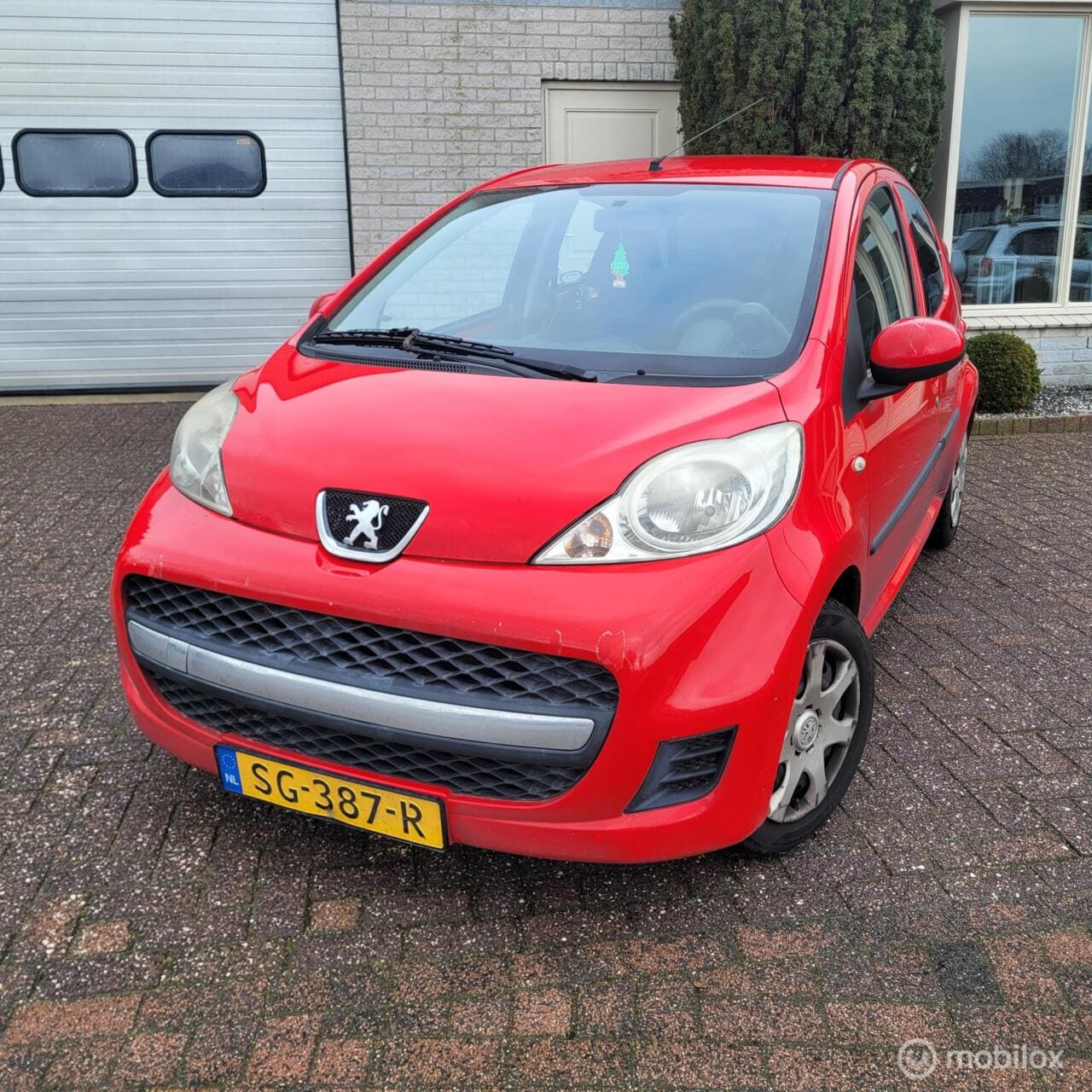 Peugeot 107 - 1.0-12V XS 1.0-12V XS - AutoWereld.nl