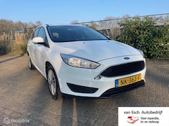 Ford Focus Wagon - 1.0 navi I trekhaak I nieuwe distr. riem