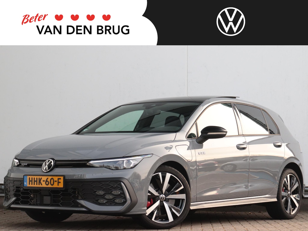 Volkswagen Golf - 1.5 eHybrid GTE | Trekhaak| Panoramadak | Camera | Stuur- & Stoelverwarming | 18 Inch LMV - AutoWereld.nl