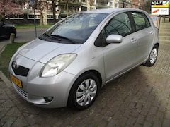 Toyota Yaris - 1.3 VVTi Sol MMT//AUTOMAAT