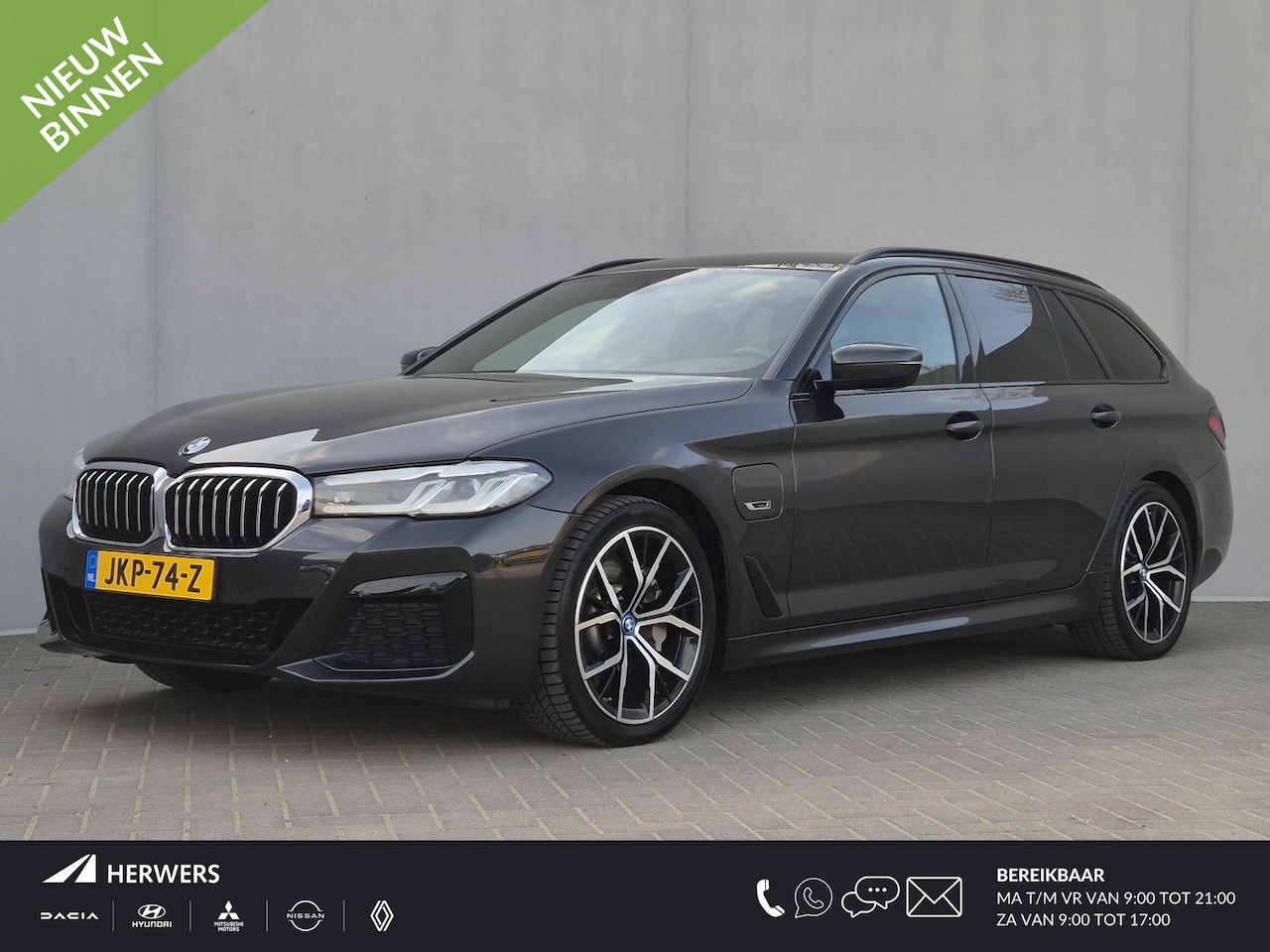 BMW 5-serie Touring - 530e xDrive Business Edition Plus M-Sport / Accu SOH 98% / Drie fase laden / Apple Carplay - AutoWereld.nl