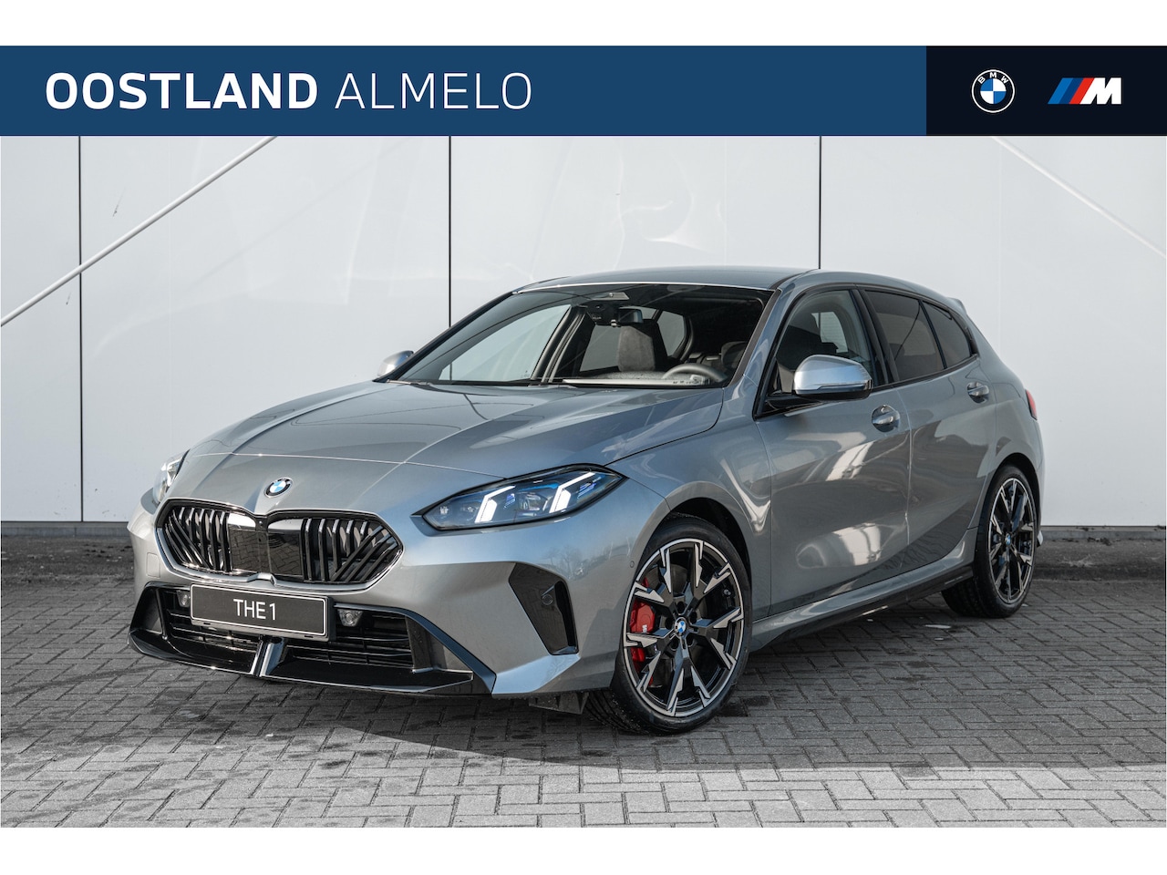 BMW 1-serie - 120 M Sport Automaat / Sportstoelen / Achteruitrijcamera / Comfort Access / M Adaptief ond - AutoWereld.nl