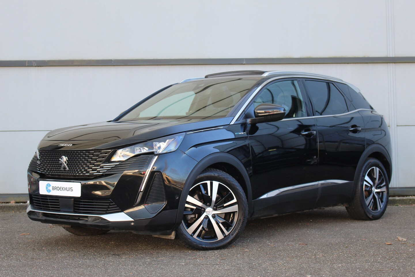 Peugeot 3008 - 1.6 HYbrid4 300 GT | Pano | Drive Assist | DAB | Keyless | Dodehoeksens. | Navi | Carplay - AutoWereld.nl