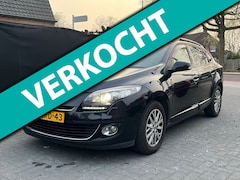 Renault Mégane Estate - 1.5 dCi Bose Navi Clima Cruise Leer Panoramadak Trekhaak