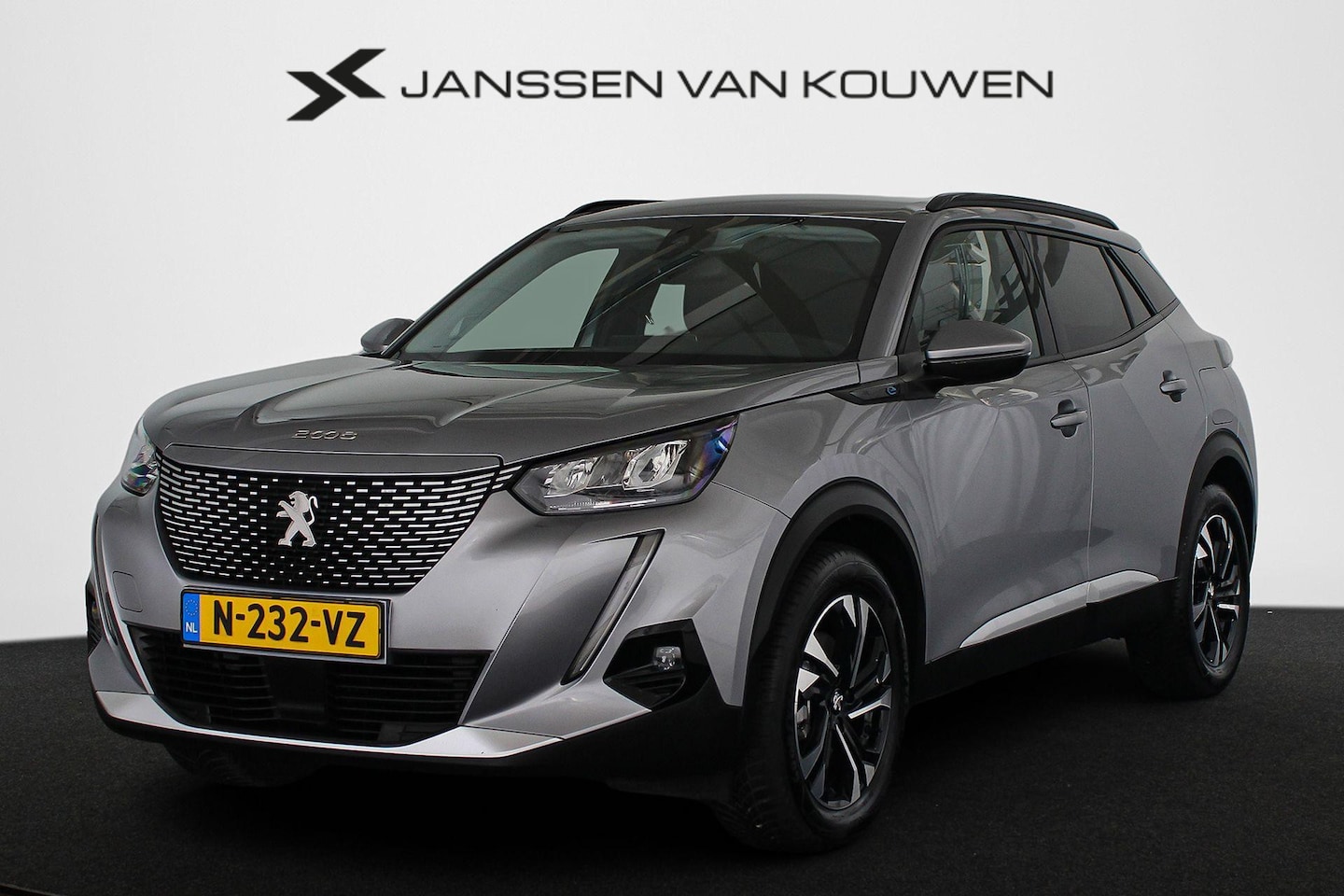 Peugeot e-2008 - EV Allure Pack 50 kWh Camera Climate Control Navigatie 17" LMW - AutoWereld.nl