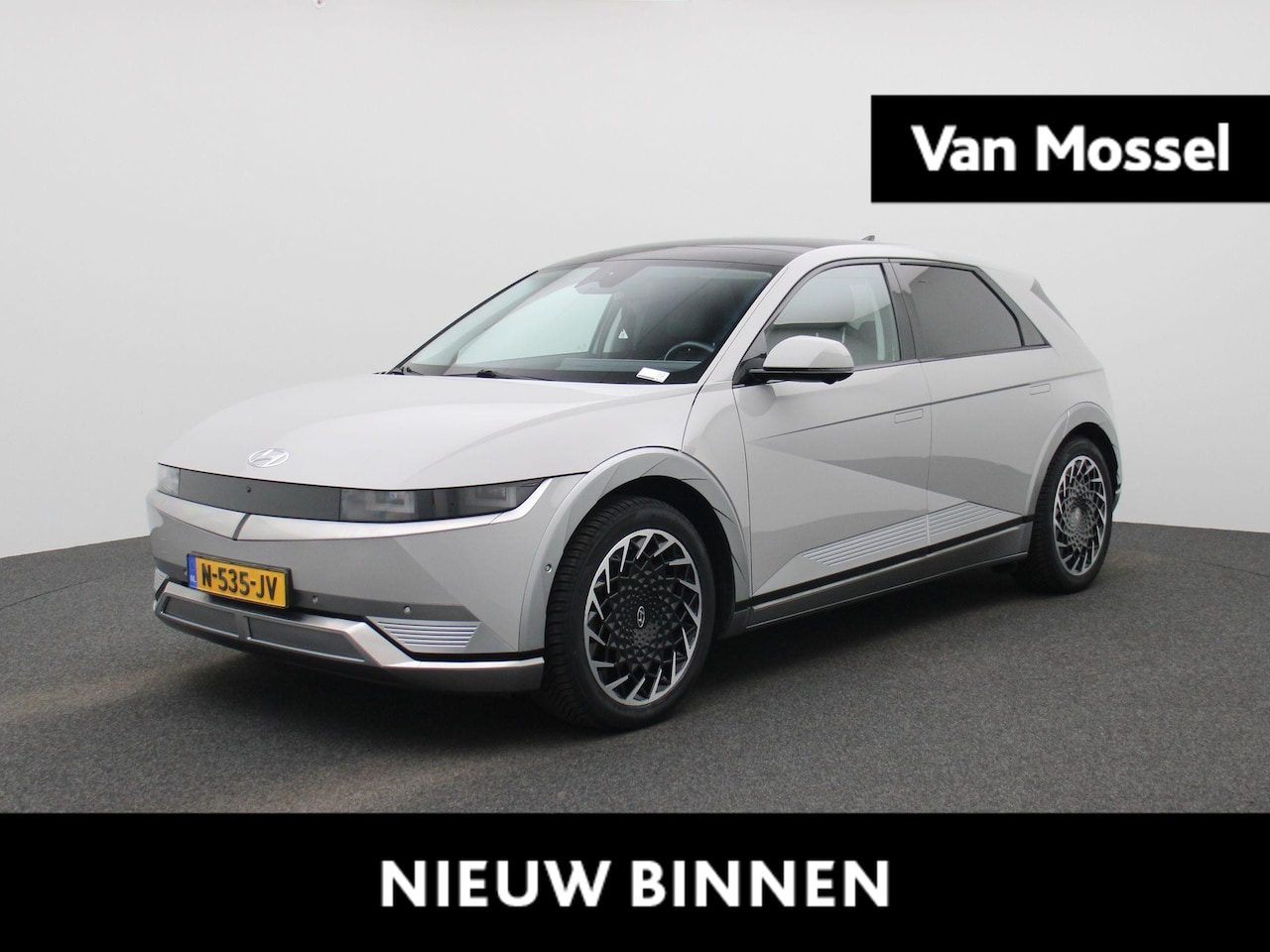 Hyundai IONIQ 5 - Lounge 73kWh | Apple Carplay / Android Auto | Stoelverwarming Voor en Achter | Geventileer - AutoWereld.nl