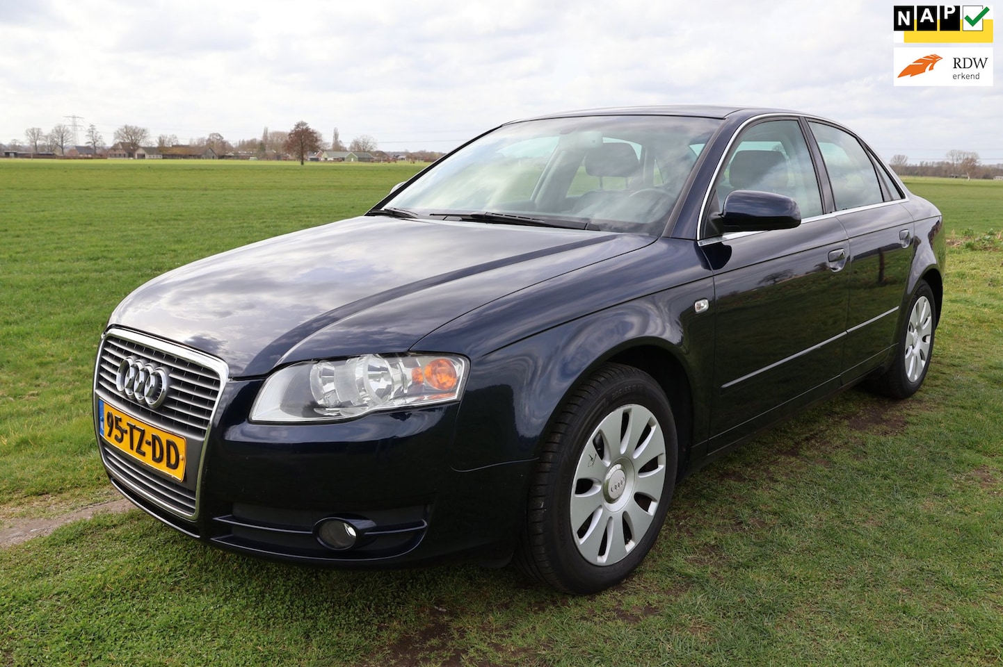 Audi A4 Limousine - 2.0 Advance|Automaat|Trekhaak|Airco|Leer|NL-auto-NAP| - AutoWereld.nl