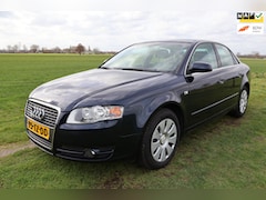 Audi A4 Limousine - 2.0 Advance|Automaat|Trekhaak|Airco|Leer|NL-auto-NAP|
