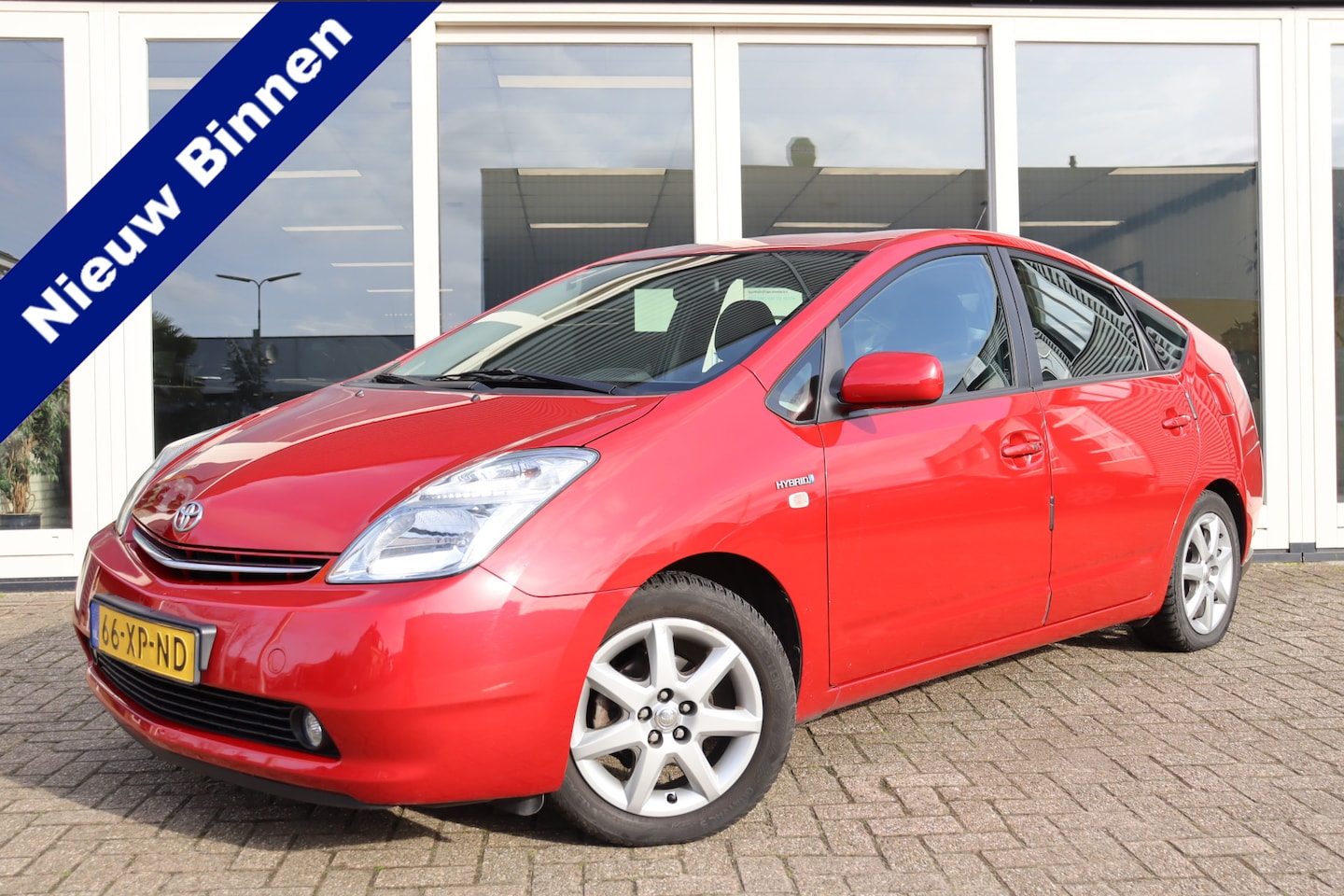 Toyota Prius - 1.5 VVT-i Tech Edition 1.5 VVT-i Tech Edition, Camera, Airco, Prijs Is Rijklaar Inclusief 6 Maanden Garantie - AutoWereld.nl