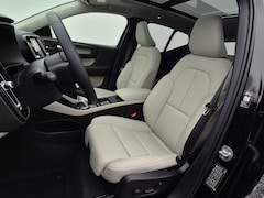 Volvo XC40 - 2.0 B4 Ultra Dark Panorama Dak - MY 2026 - 19” Wielen - Lighting – Harman Kardon Audio - 3