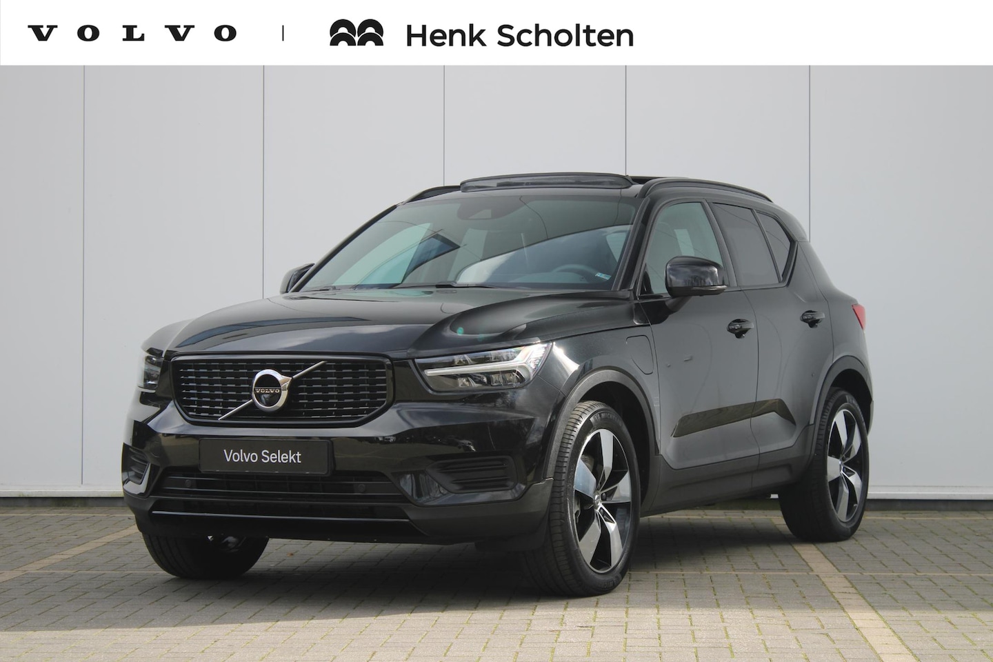 Volvo XC40 - T5 263PK AUT7 Recharge R-Design | Adaptive Cruise & Pilot Assist | Schuif-/Kanteldak | 360 - AutoWereld.nl