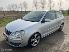 Volkswagen Polo - 1.4-16V Trendline / Geen APK