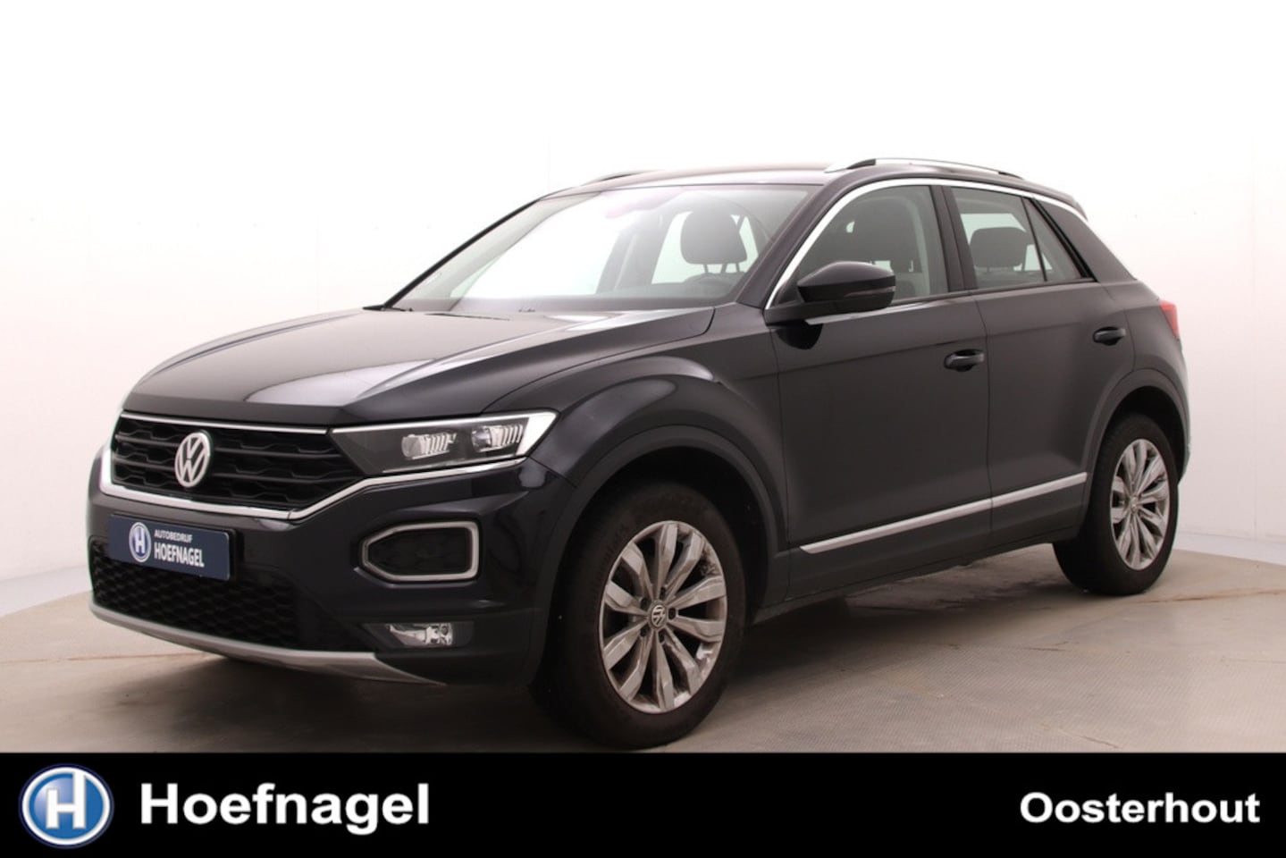 Volkswagen T-Roc - 1.5 TSI Sport | Automaat | Adaptive cruise | Stuur & Stoelverwarming | CarPlay | Camera | - AutoWereld.nl