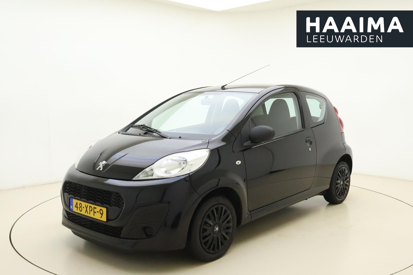 Peugeot 107 - 1.0 Access Accent / airco / nette staat / 5 versnellingen / - AutoWereld.nl