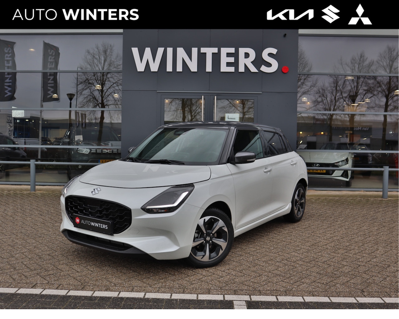 Suzuki Swift - 1.2 Style Smart Hybrid CVT Automaat 3.012km! | Navigatie | Camera | Stoelverwarming | All - AutoWereld.nl