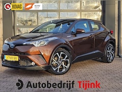Toyota C-HR - 1.8 Hybrid Dynamic | Automaat | ACC | Trekhaak | Stoelverwarming | Camera |