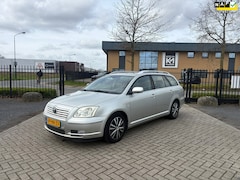 Toyota Avensis Wagon - 1.8 VVTi Linea Sol | Climate | Trekhaak |