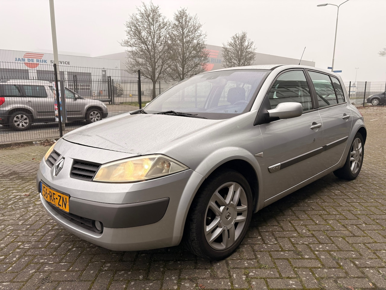 Renault Mégane - 1.6-16V Privilège Luxe Airco APK 04-2027 - AutoWereld.nl
