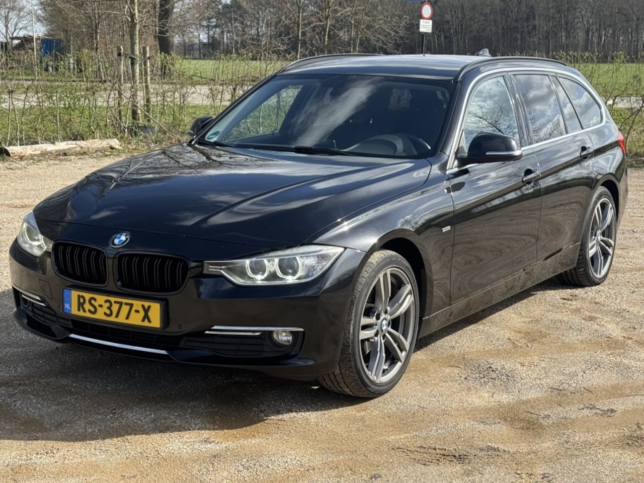 BMW 3-serie Touring - 320d High Executive 320d High Executive - AutoWereld.nl