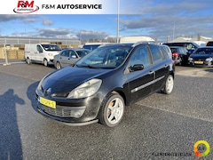 Renault Clio Estate - 1.6-16V Dynamique