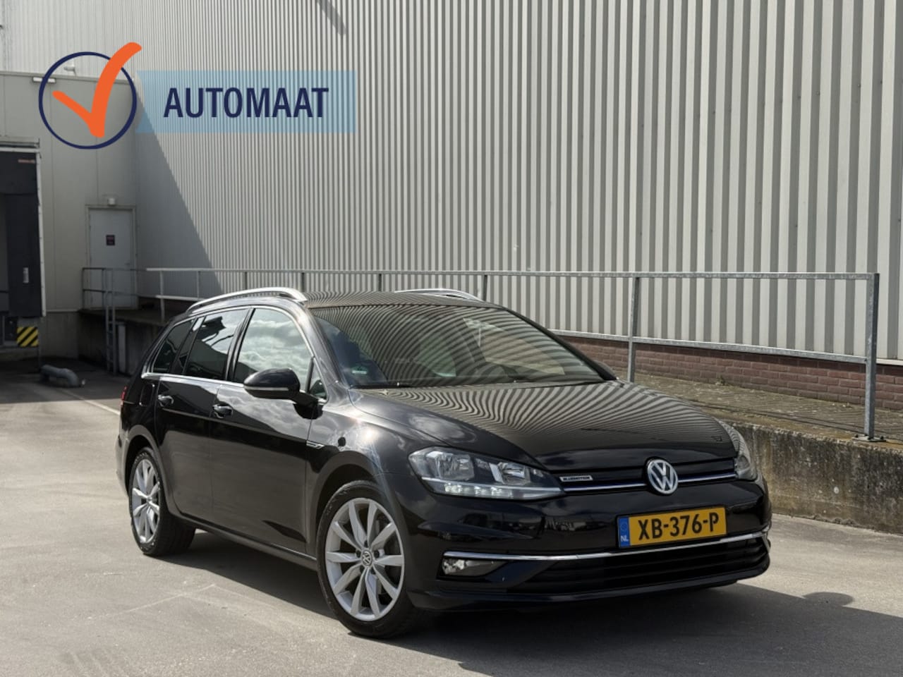 Volkswagen Golf Variant - 1.5 TSI Highline | Virtual Cockpit | - AutoWereld.nl
