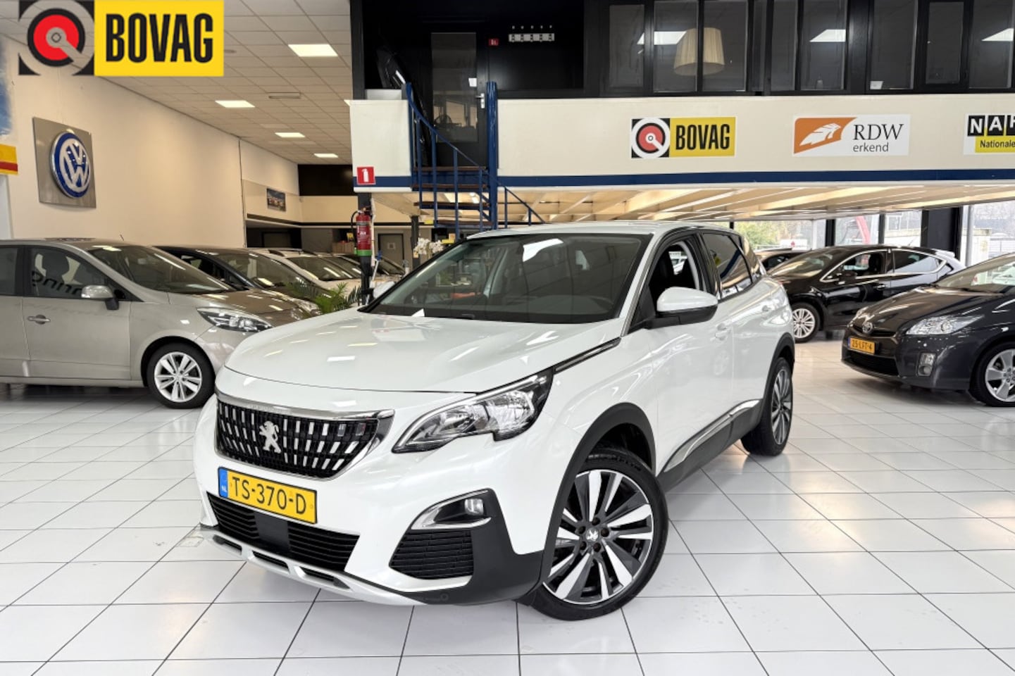Peugeot 3008 - 1.2 PureTech Allure Bovag Garantie NAP - AutoWereld.nl