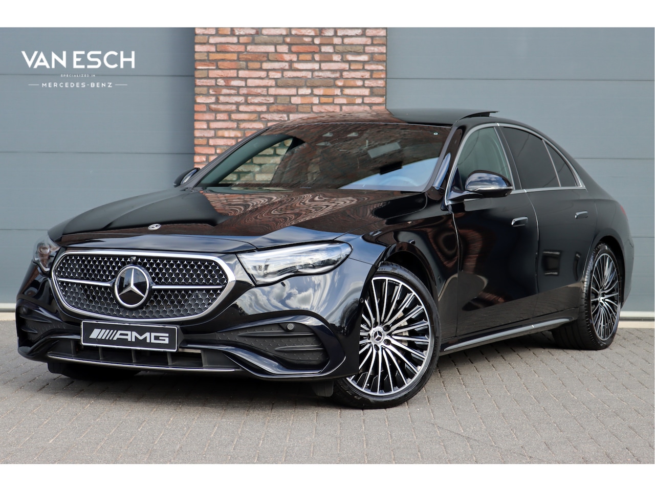 Mercedes-Benz E-klasse - 450 d 4MATIC AMG Line | Hyperscreen | Luchtvering | Achterasbesturing | Standkachel | Napp - AutoWereld.nl