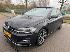 Volkswagen Polo - 1.0 TSI Highline Panorama Led Clima PDC 2018 116PK