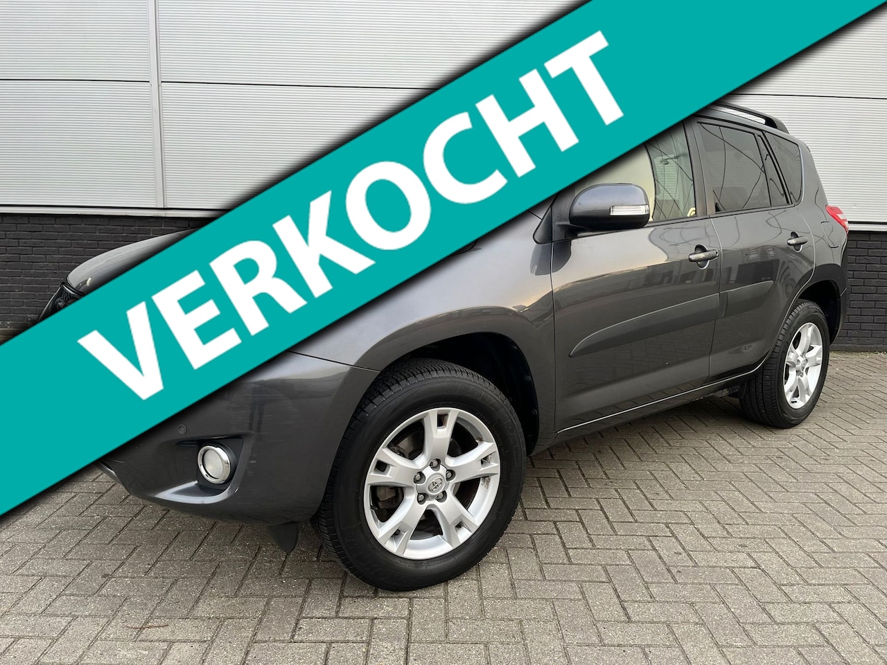Toyota RAV4 - 2.0 VVTi Dynamic 2WD 5drs Clima - trekhaak - privacy glass - dealer onderhouden - NAP - AutoWereld.nl